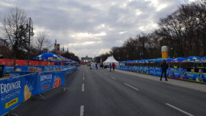 Berlin Marathon Ausschank vor Start